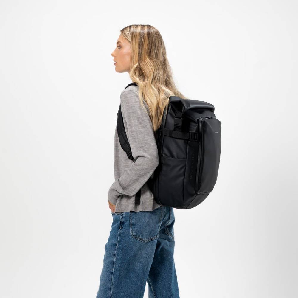 Kpten & Son Lisbon All Black Online