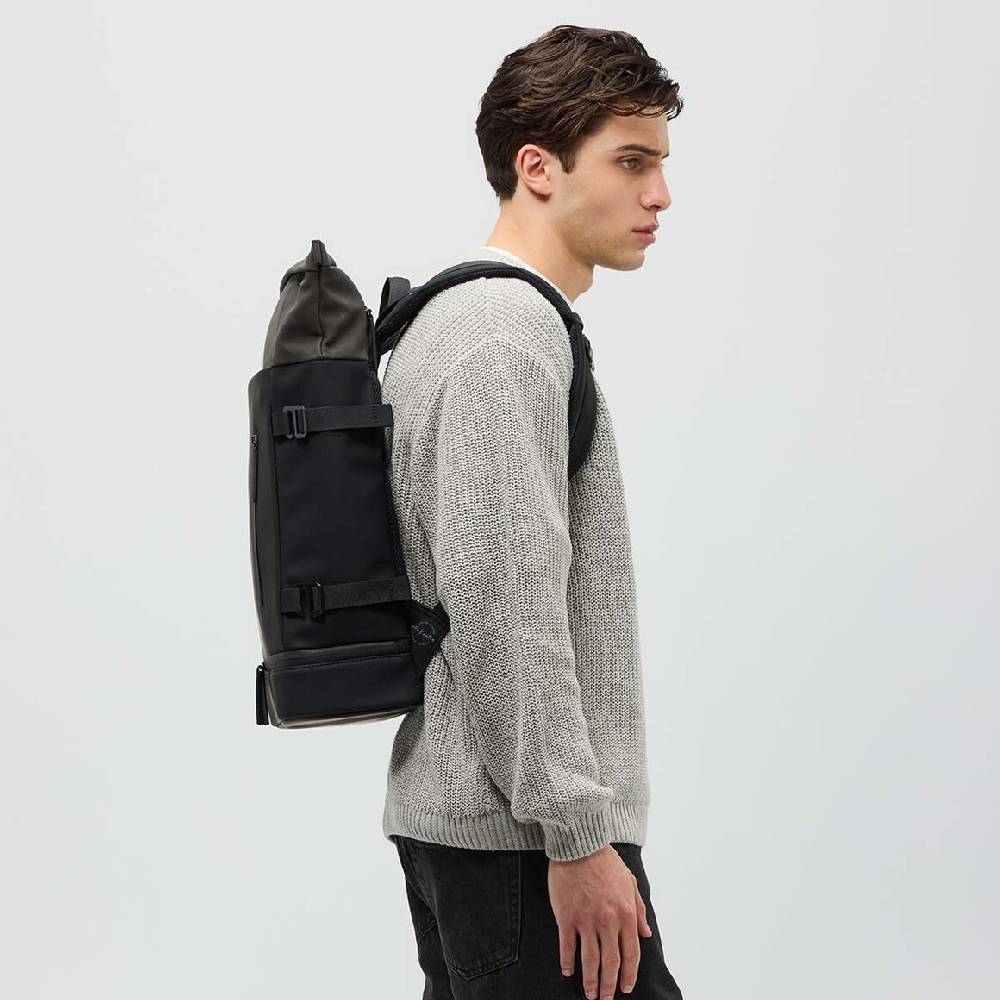 Kpten & Son Helsinki All Black im Angebot