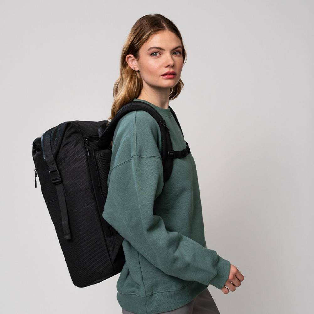 Kpten & Son Yoho All Black Top Angebot