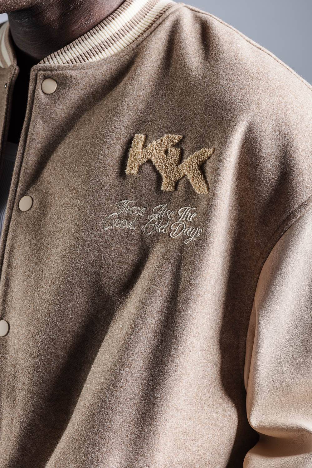 Karo Kauer College Jacket Beige Kauf eins, bekomm eins gratis