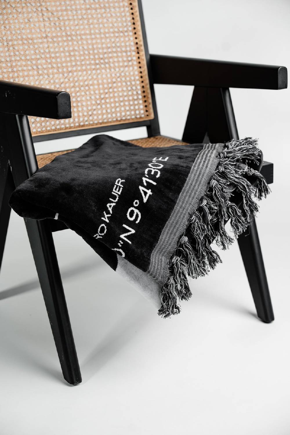 Karo Kauer Beach Towel Black Logo Auslauf