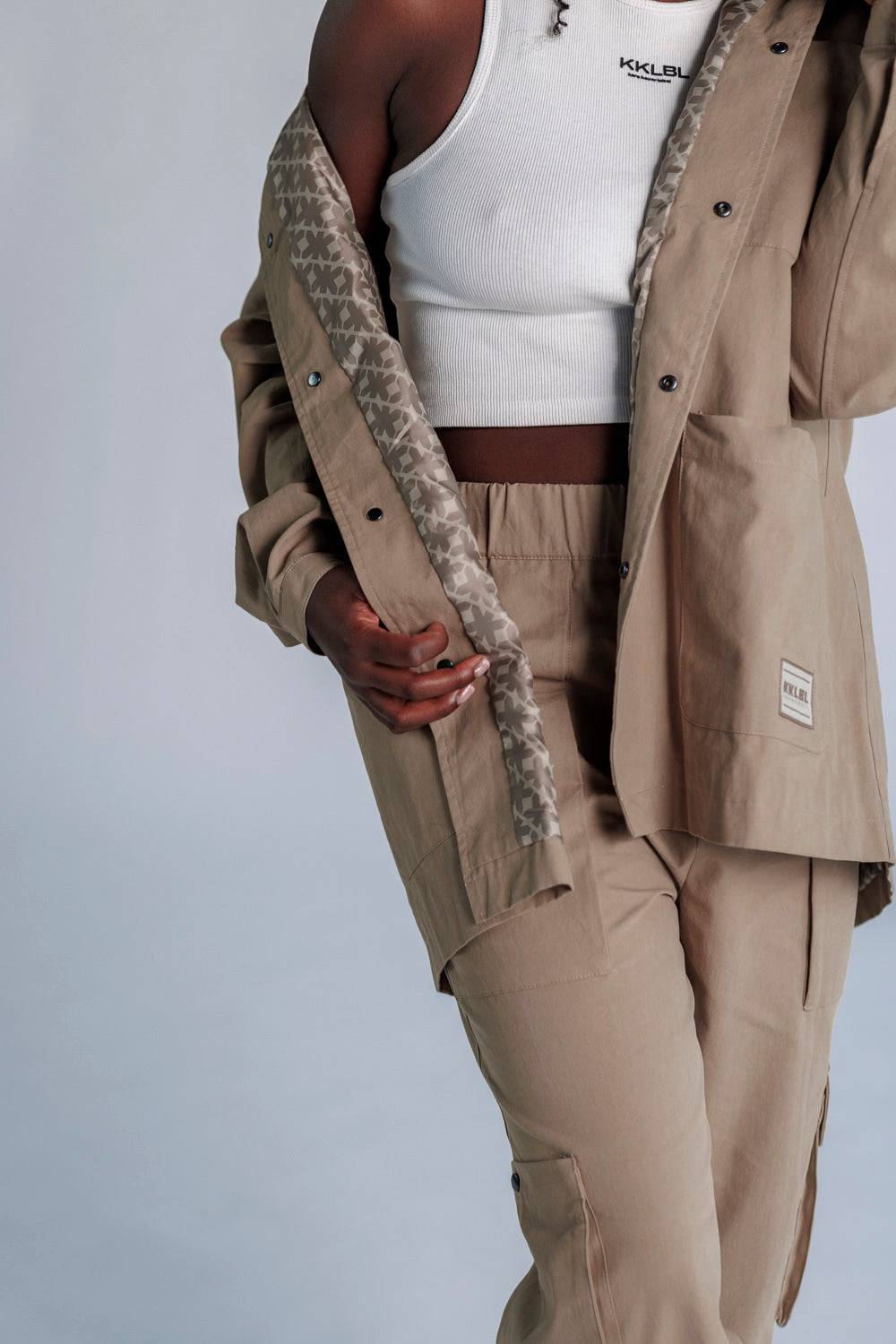 Karo Kauer Cargo Jacket Mocca Neueste Mode