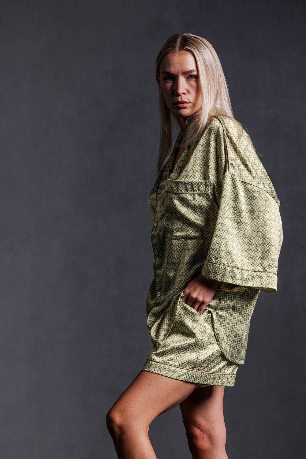 Karo Kauer Retro Shorts Khaki Super Sparpreis