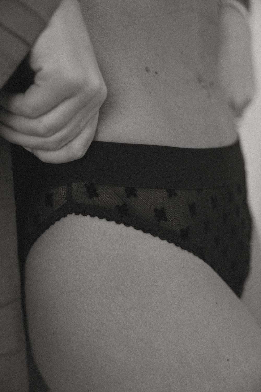 Karo Kauer Mesh Panty Black Letzte 2 Tage