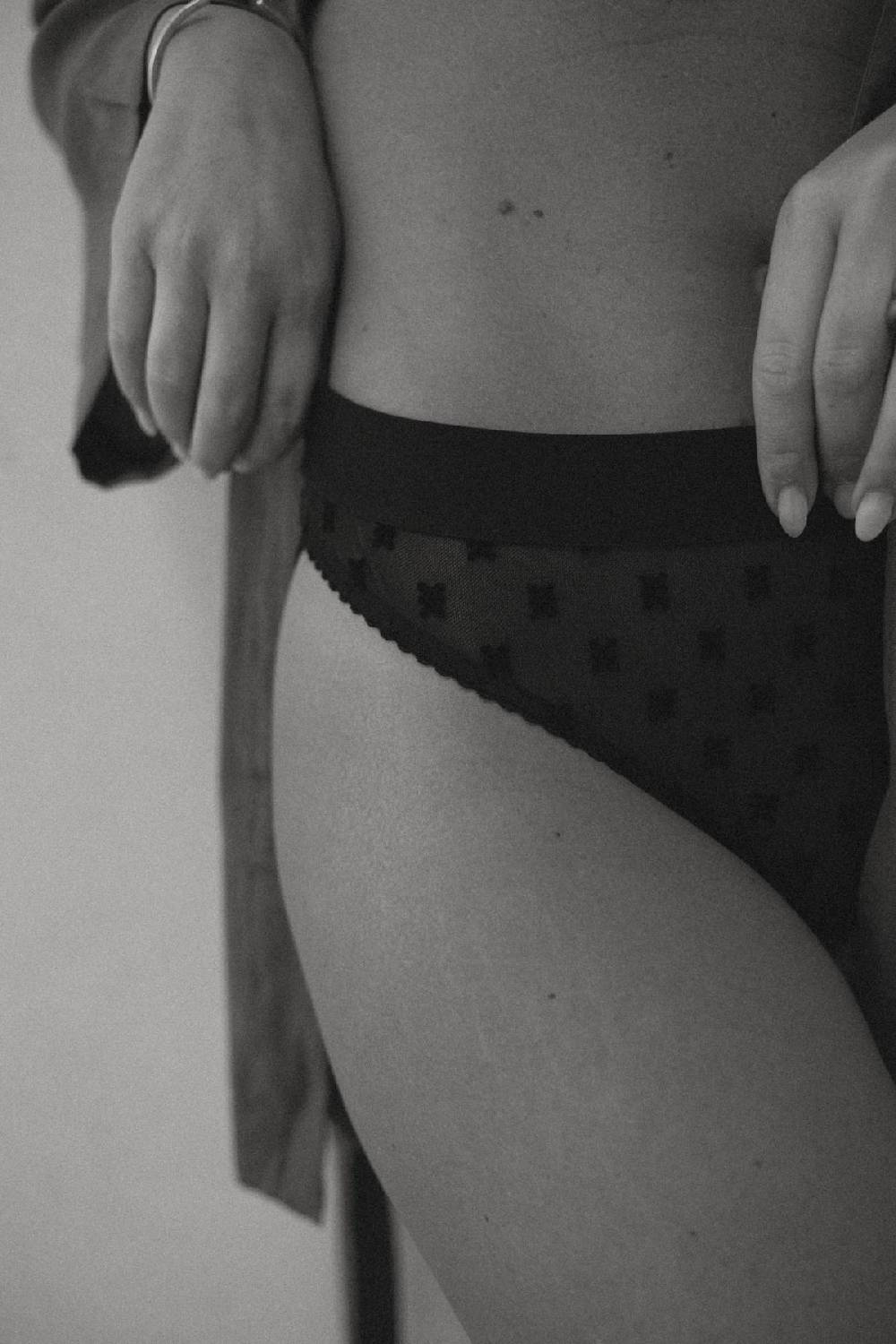 Karo Kauer Mesh Panty Black Letzte 2 Tage