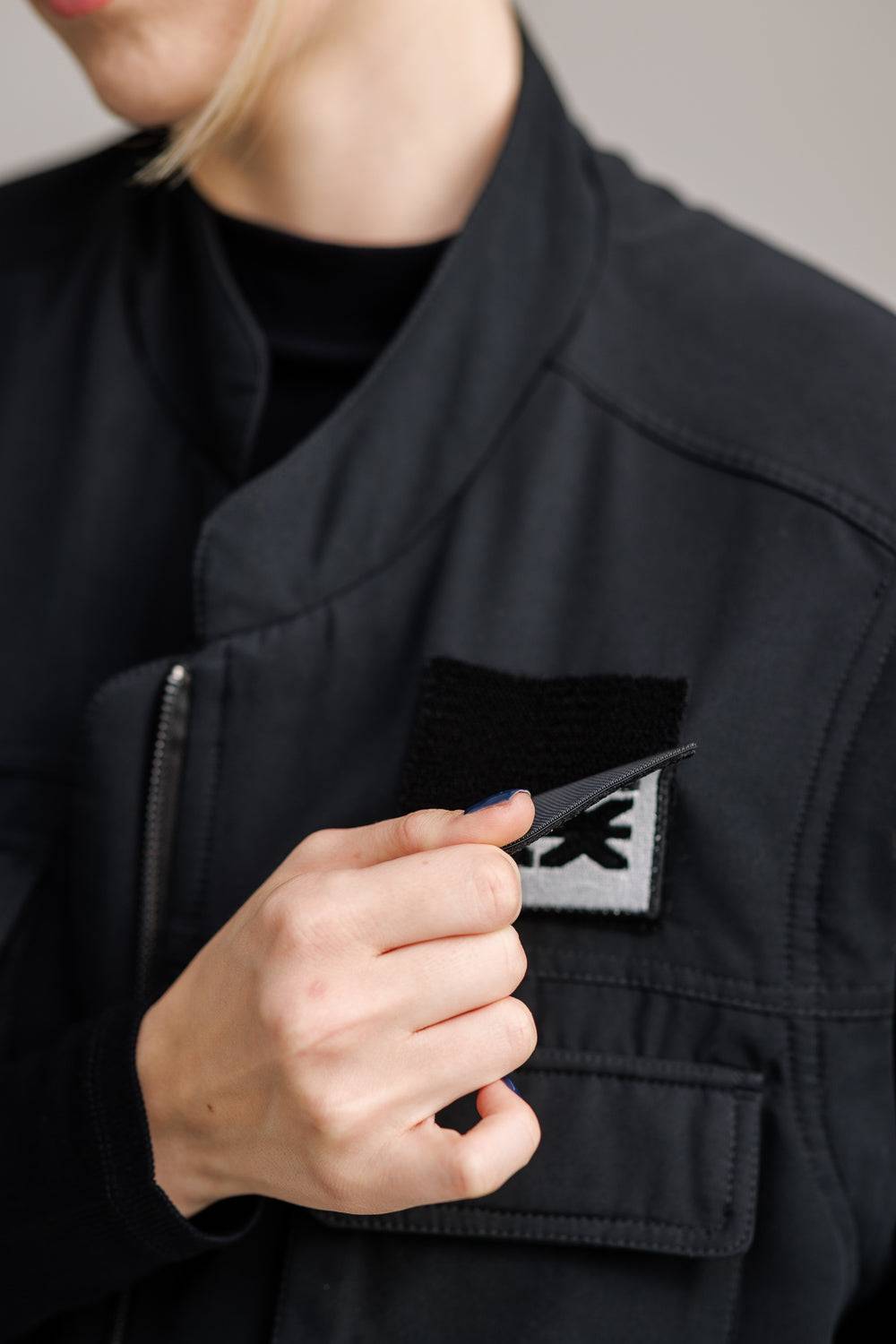 Karo Kauer Vest Black Im Verkauf