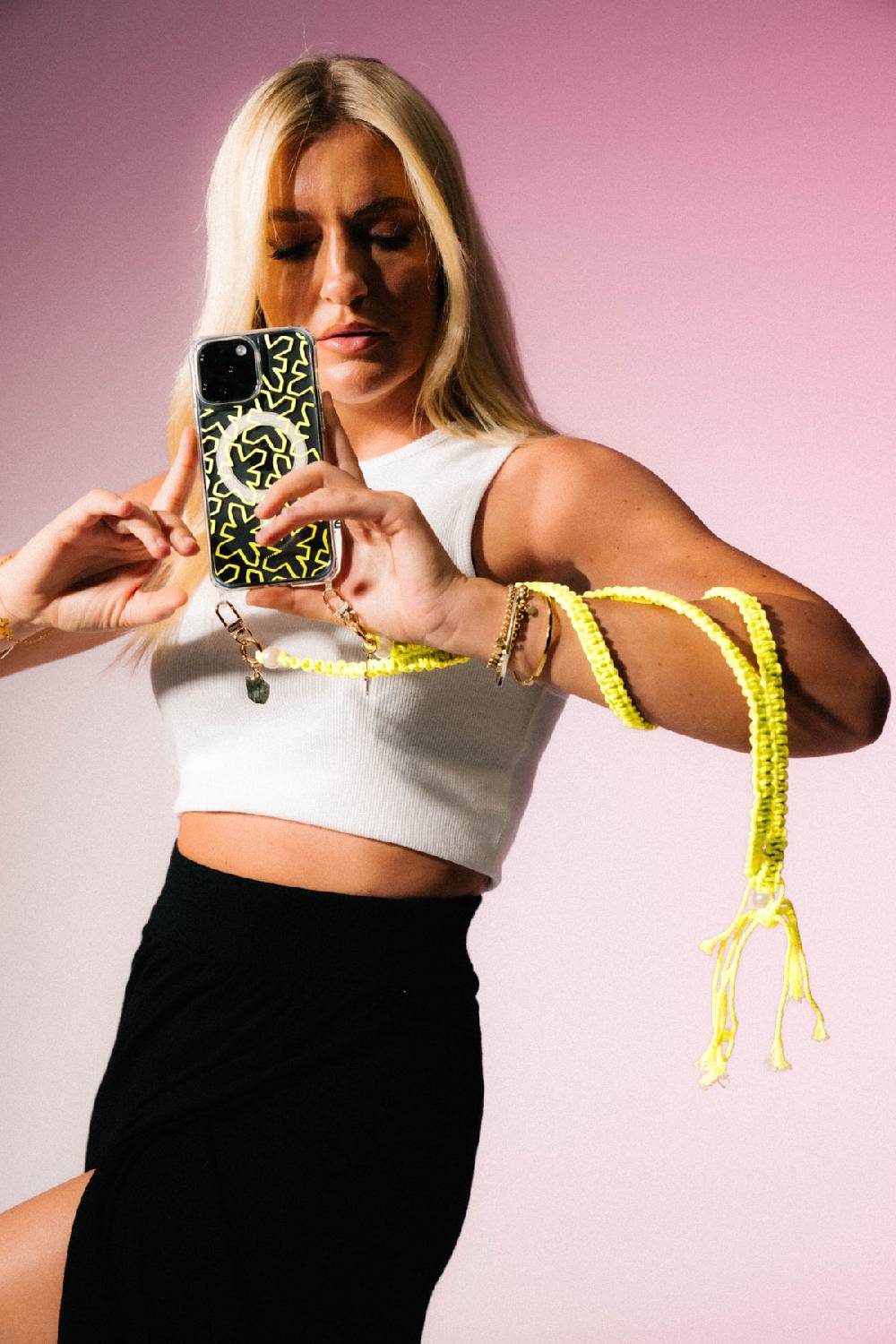 Karo Kauer Smartphone Case Logo Clear JETZT KAUFEN