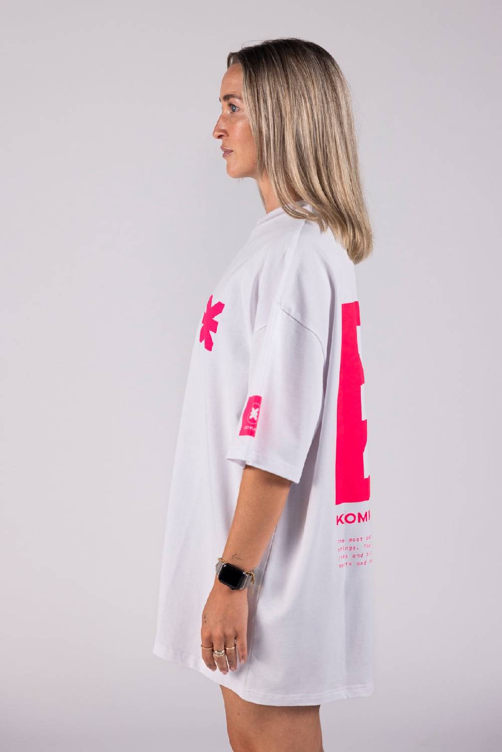 Karo Kauer PRE ORDER Kommunity T-Shirt Pink Osterangebot