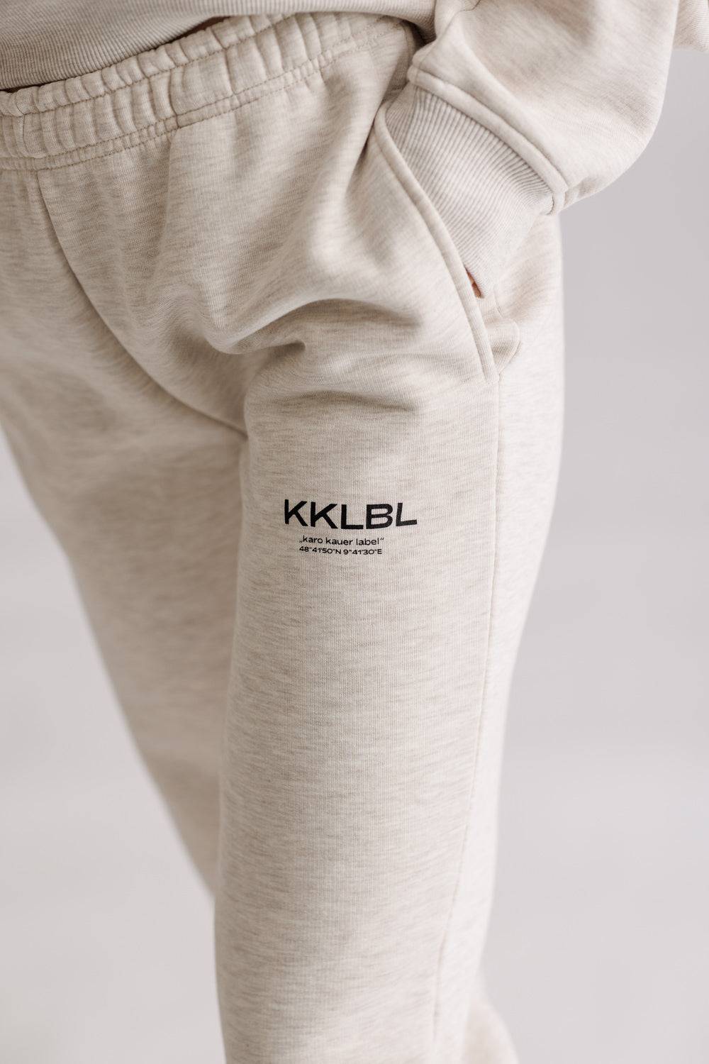 Karo Kauer Jogger Pants Basic Sand Melange 50% Rabatt mit kostenlosem Versand