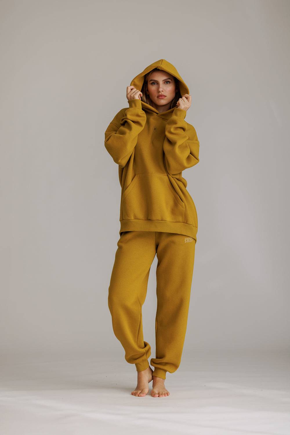 Karo Kauer Jogger Pants Oil Yellow Begrenzt auf 3 Tage