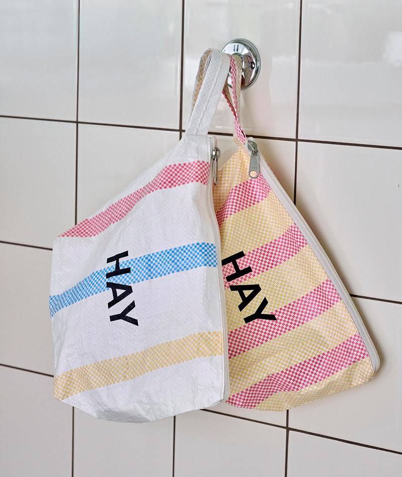 Kauf Dich Glücklich HAY Candy Stripe Small Kosmetiktasche gemustert Bis zu 55% Rabatt