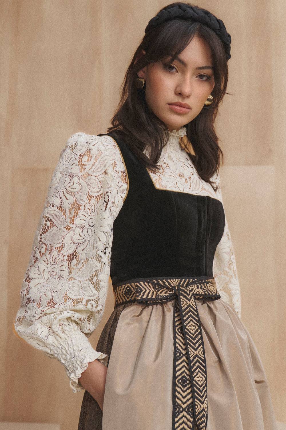 Kinga Mathe Bluse Aurelia in Ivory Nur für heute