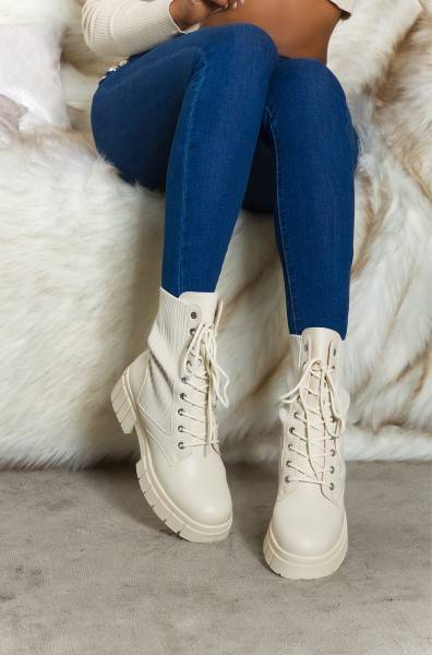 Koucla Trendy Musthave Biker Look Stiefeletten gerippt 50% Rabatt mit kostenlosem Versand