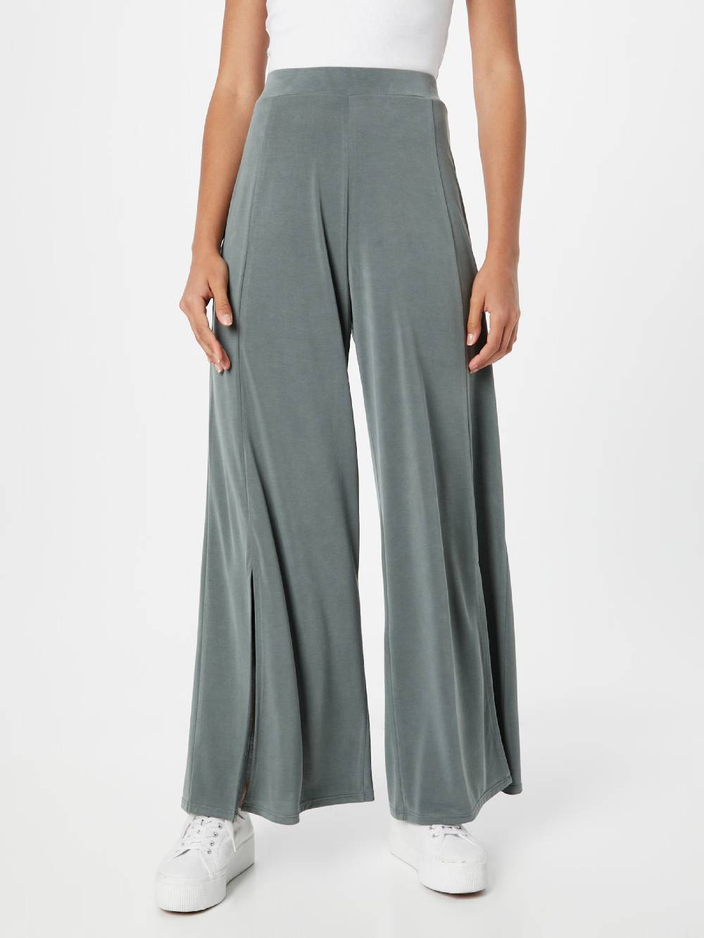 ABOUT YOU Regular Pants 'Caro' in Green Saisonale Angebote