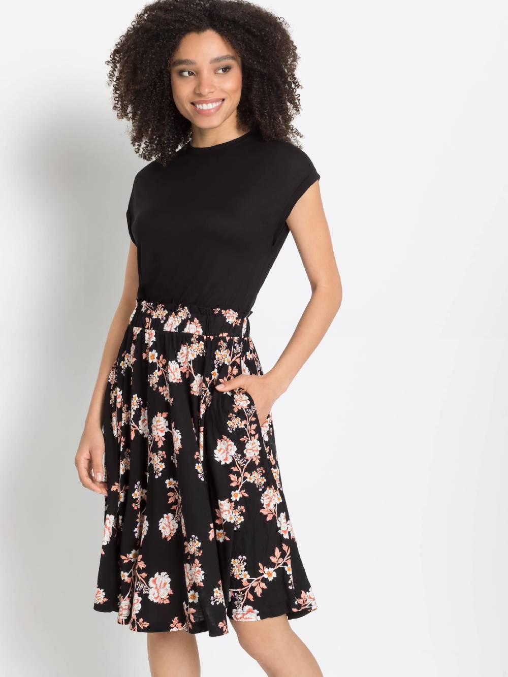 LASCANA Dress in Black Fabrikladen