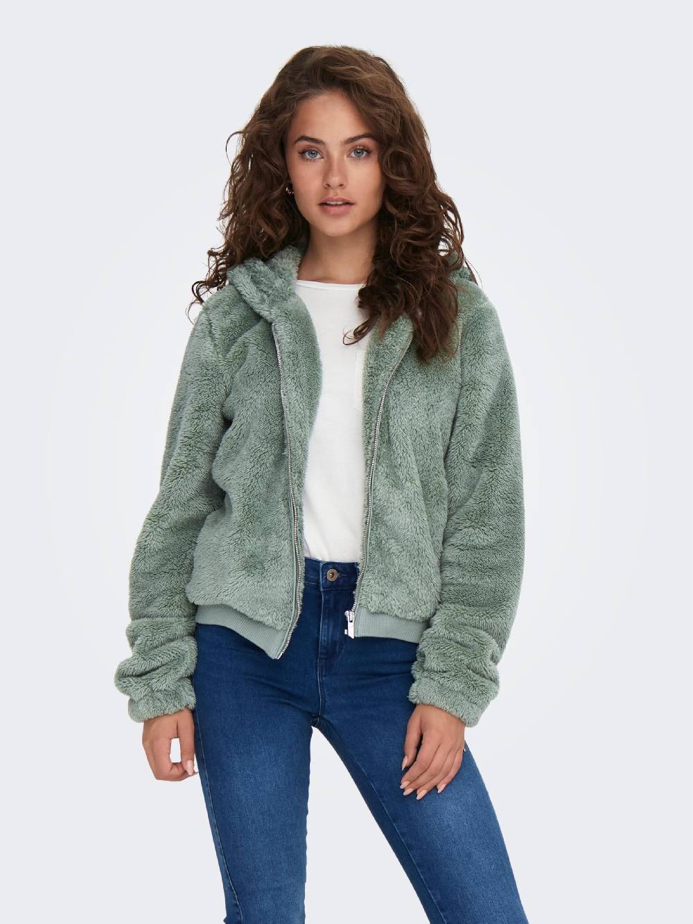 ONLY Between-Season Jacket 'ONLNewanna' in Jade Kostenloser Versand