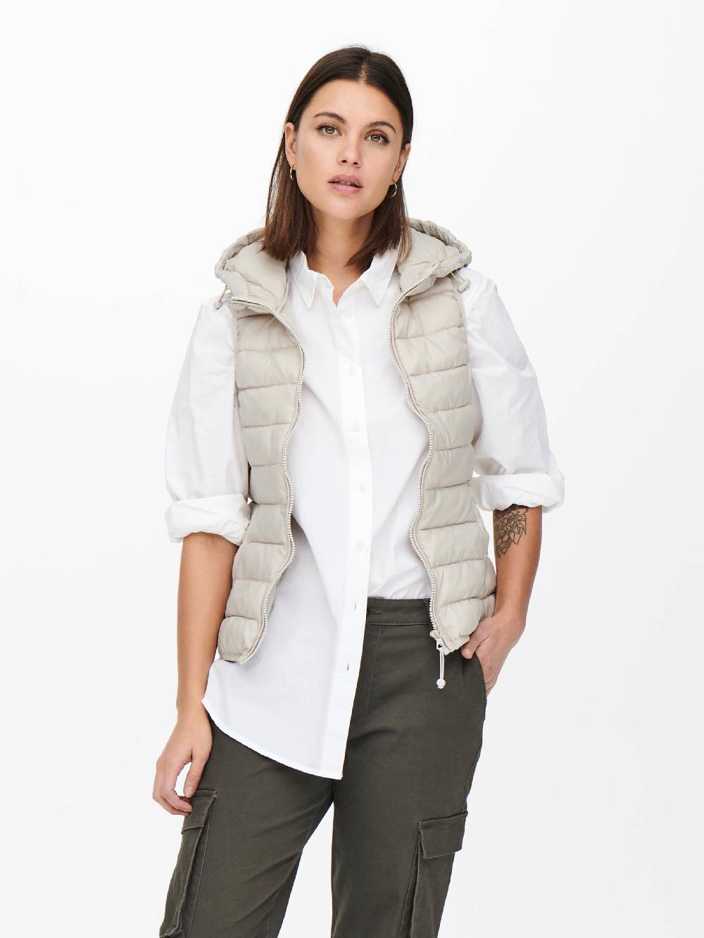 ONLY Vest 'ONLNew Tahoe' in Beige Flash Sale