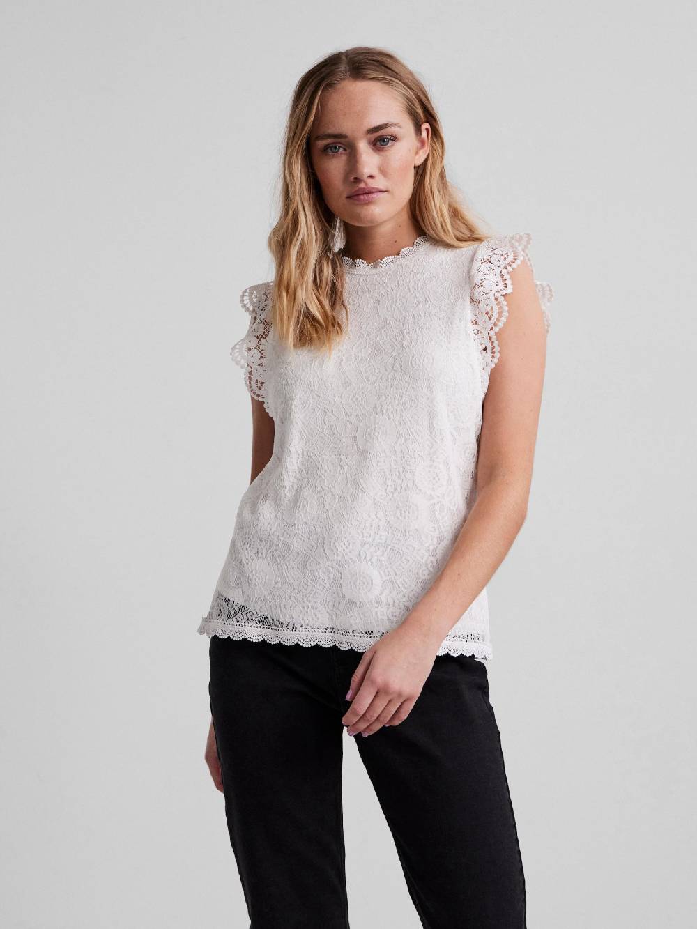 PIECES Blouse 'PCOLLINE' in White Top Angebot