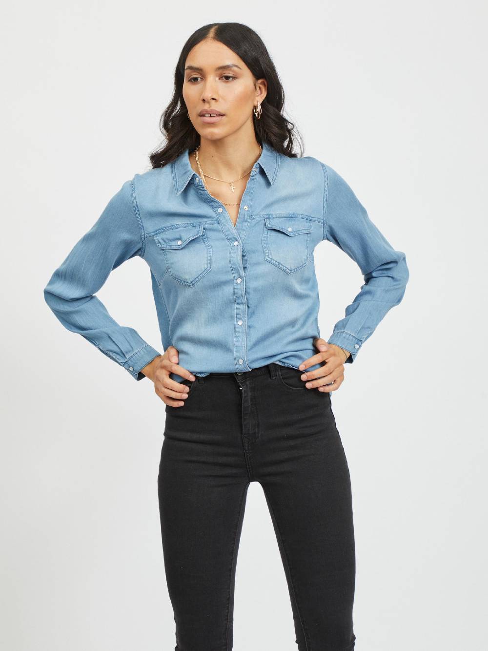 VILA Blouse 'Bista' in Light Blue Tägliche Deals