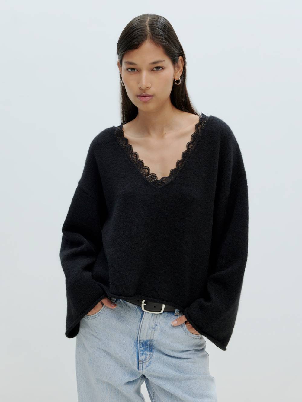 EDITED Sweater 'Amanda' in Black Neueste Mode