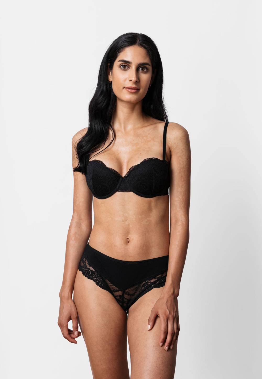 SNOCKS Boyshorts 'Spitze' in Black Exklusive Angebote