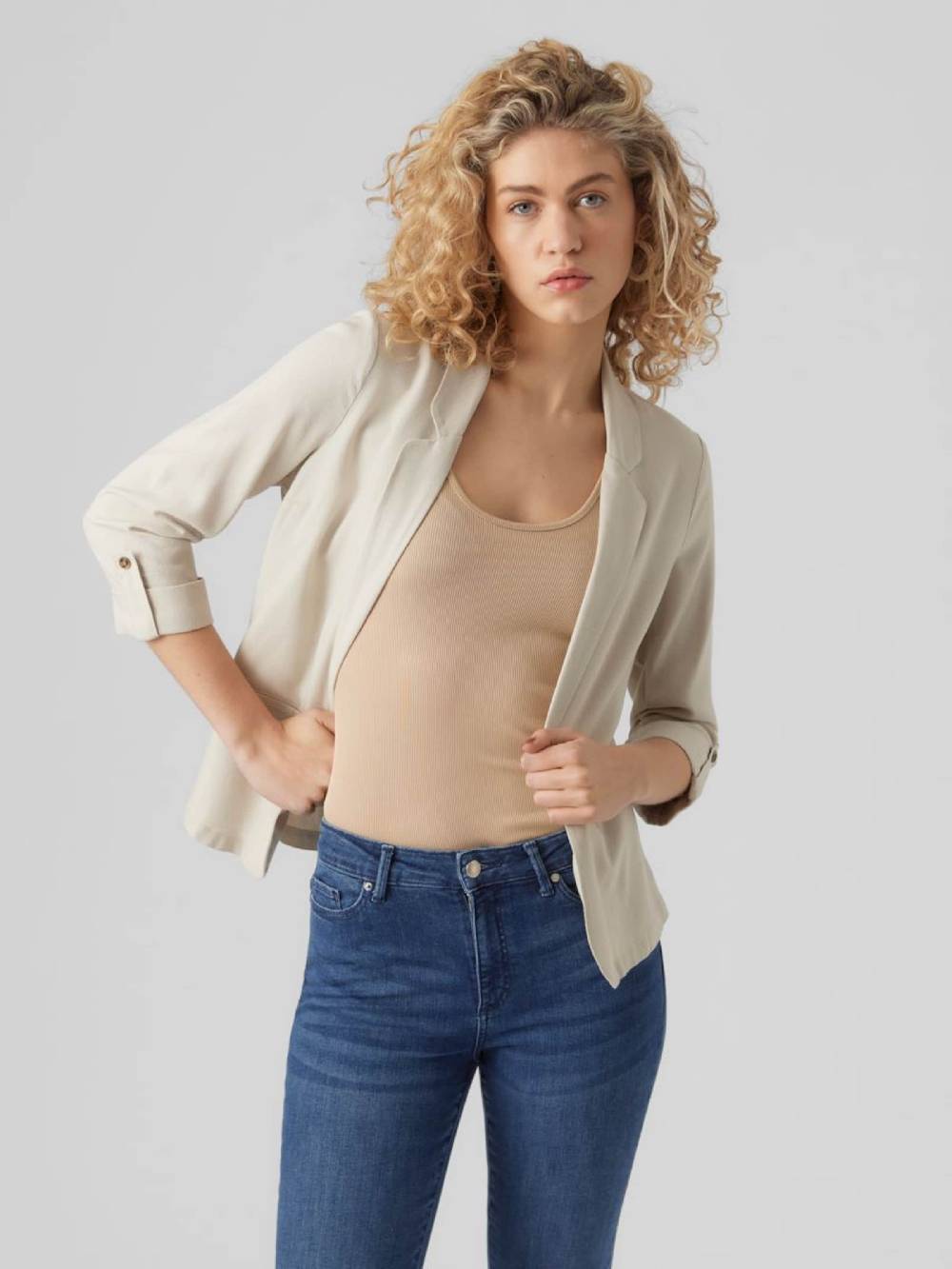 VERO MODA Blazer 'VMJesmilo' in Grey Letzte 3 Tage