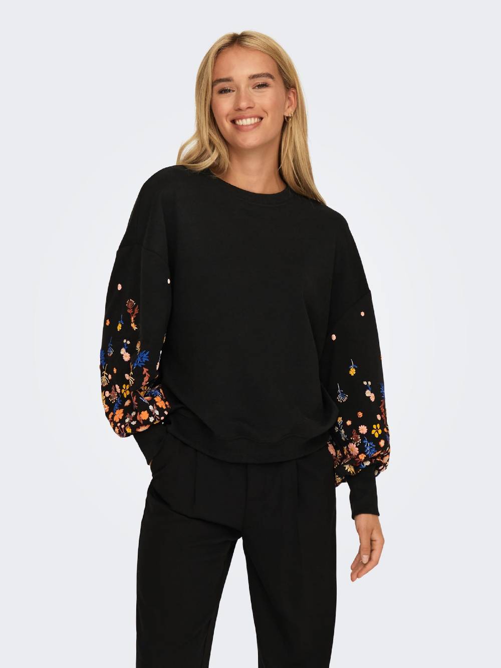 ONLY Sweatshirt 'ONLBrooke' in Black Günstig kaufen