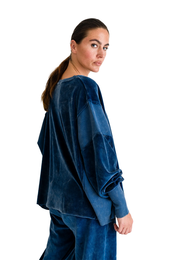 Love Joy Victory Velvet Sweatshirt Maia Angebote