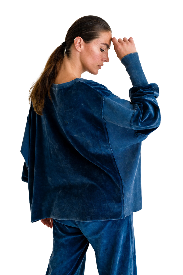 Love Joy Victory Velvet Sweatshirt Maia Angebote