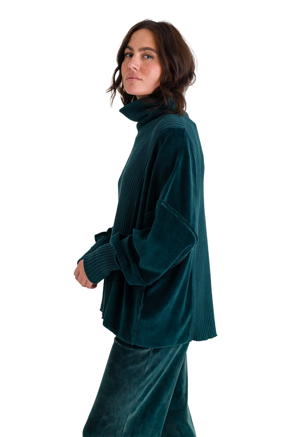 Love Joy Victory Rollkragenpullover mit Velvet und Strick Vega Top Angebot
