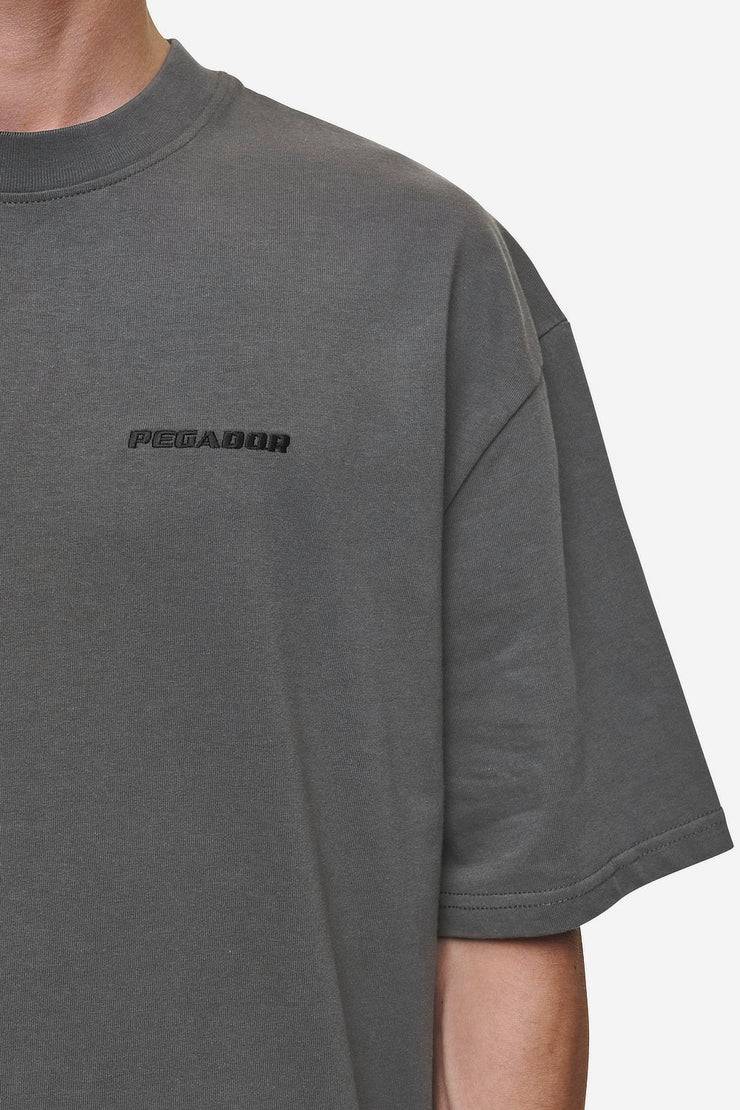 Pegador Logo Oversized Tee Washed Anthracite Nur noch ein Tag übrig
