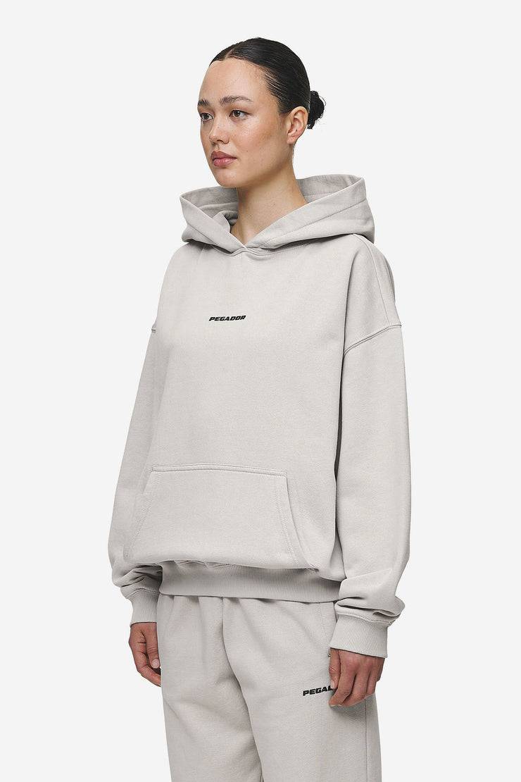 Pegador Clarita Logo Oversized Hoodie Washed Moon Grey Black Gum Kostenloser Versand