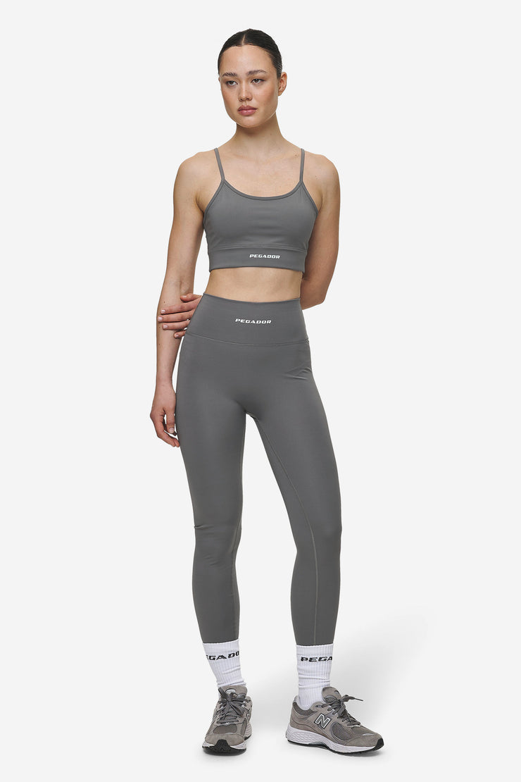 Pegador Taja Sport Bra Deep Grey White Großer Ausverkauf