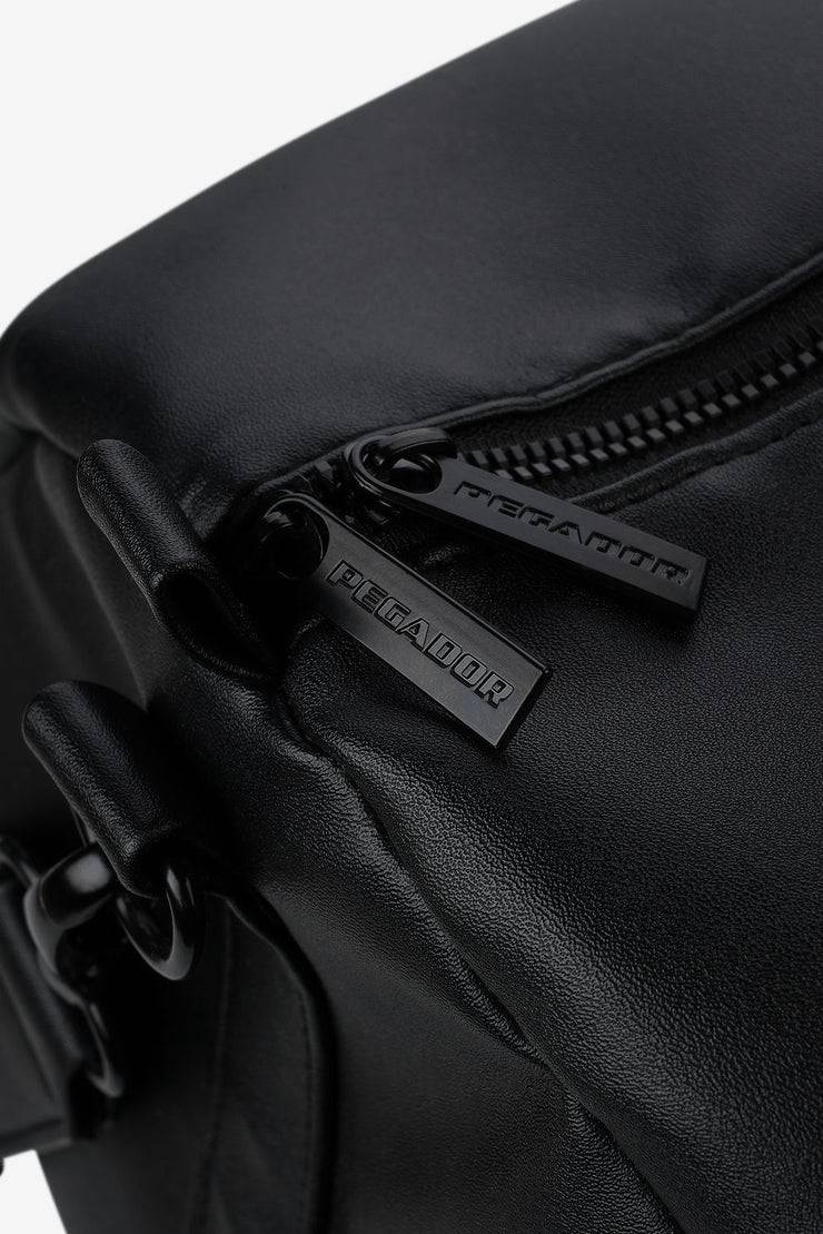 Pegador Strahan Logo Faux Leather Weekender Black Riesige Ersparnisse