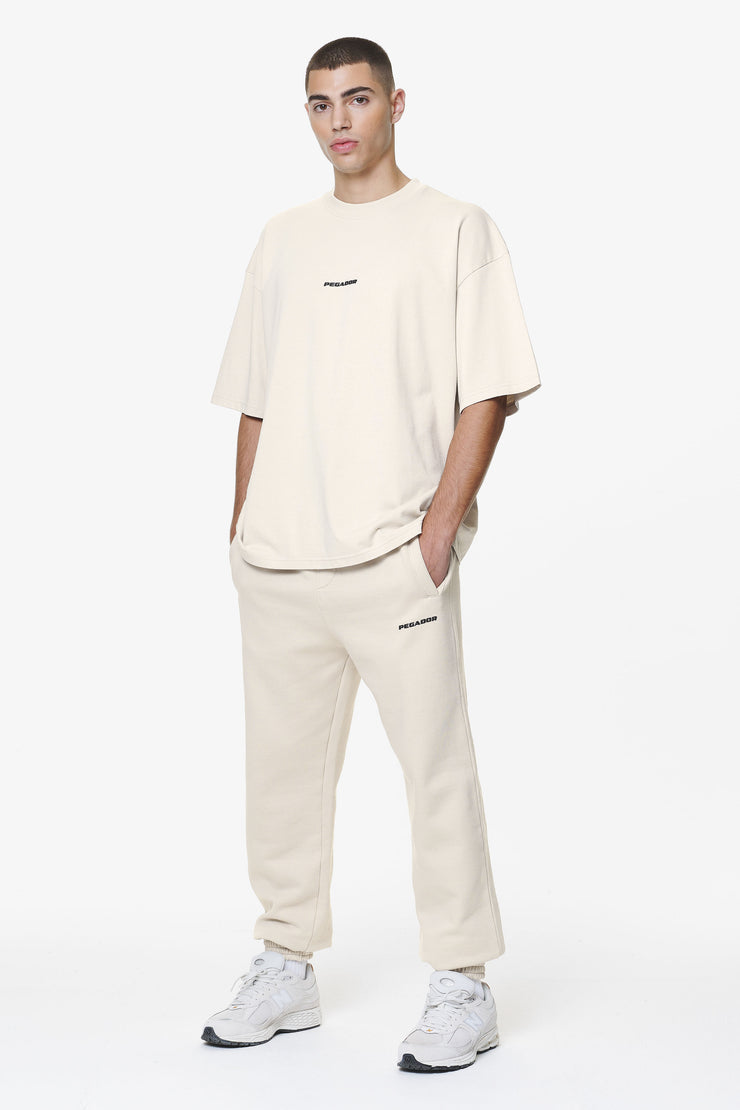 Pegador Logo Boxy Tee Washed Dust Cream Gum Super Sparpreis