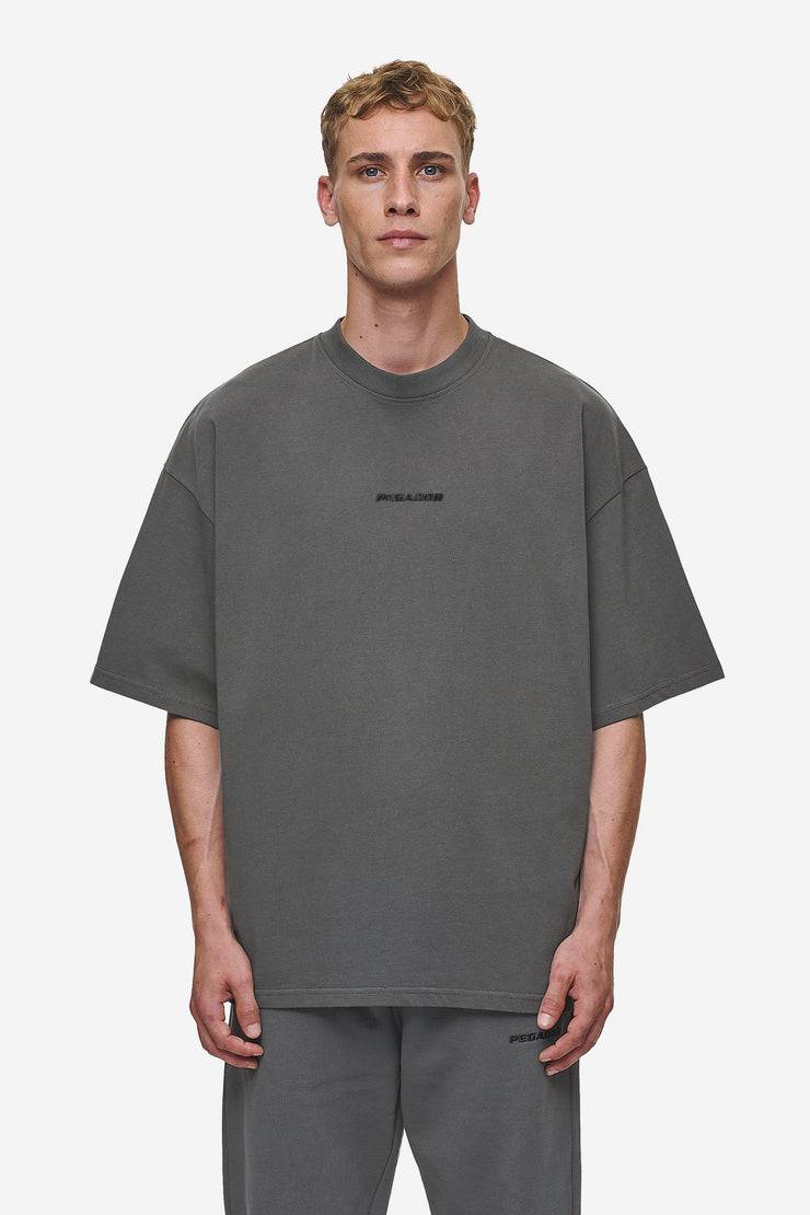 Pegador Logo Boxy Tee Washed Anthracite Top Angebot
