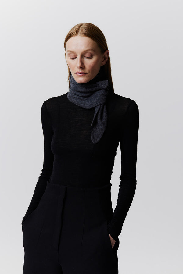 Prinz Berlin Kaschmir Bandeau Fine Knit Graphit Begrenzt auf 3 Tage