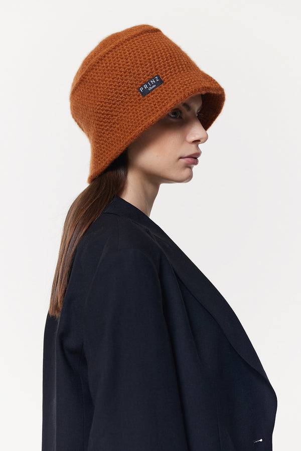 Prinz Berlin Kaschmir Bucket Hat Hand Crochet Karamell JETZT KAUFEN