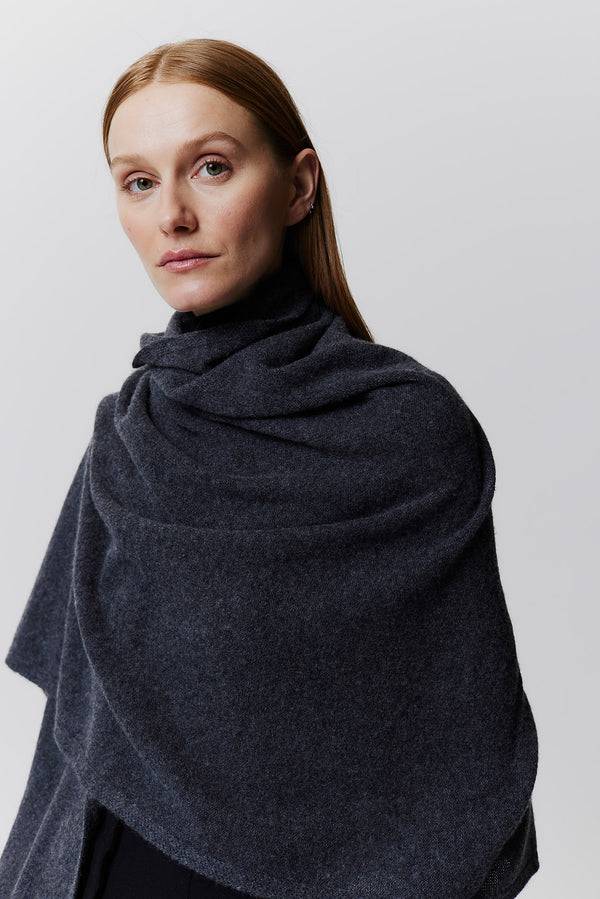 Prinz Berlin Kaschmir Schal Fine Knit Graphit Black Friday Preise