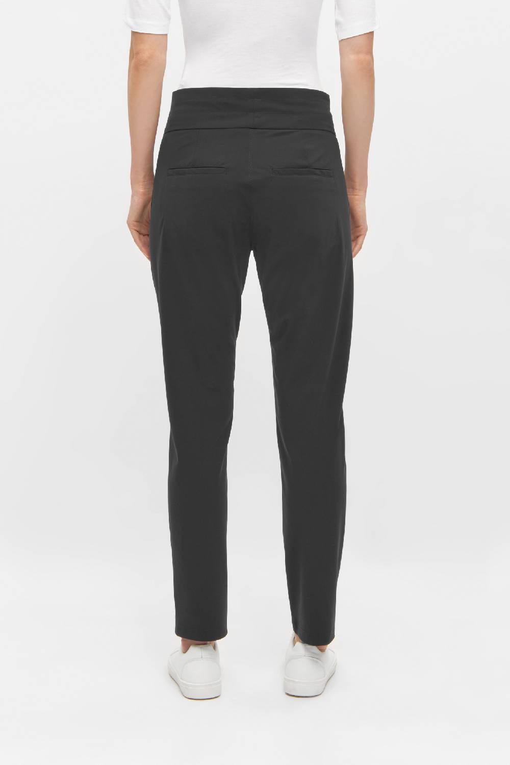 Raffaello Rossi Joggpant Relaxed verkürzt -7/8 Mid Waist schwarz: CYNTHIA O Rabatte dieses Monats