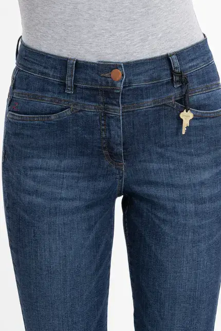 Recover Pants Powerstretch-Jeans Wiebke in DENIM BLUE Artikelnummer REC-13343-01-U4079-145 Kostenlose Rückgabe