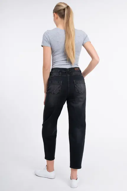 Recover Pants Powerstretchjeans Kiara in BLACK Artikelnummer REC-12737-04-U3903-999 Vierteljährliche Förderung