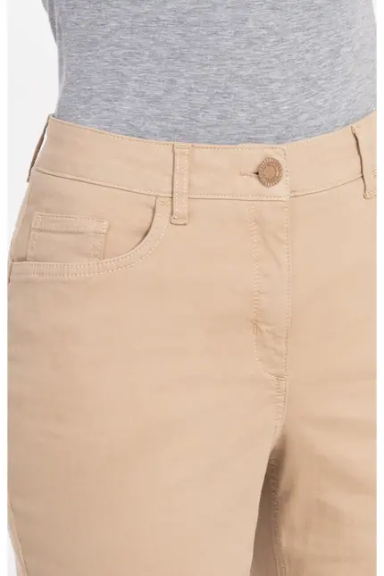 Recover Pants Flared-Jeans Tanja in SAND Artikelnummer REC-13406-01-4362-801 Fabrikladen