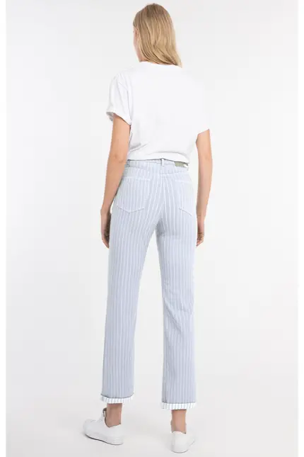 Recover Pants Straight-Jeans Hazel in HELLBLAU Artikelnummer REC-13373-01-4336-435 Black Friday Preise