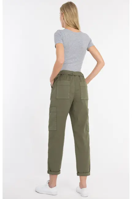 Recover Pants Relaxed-Hose Ana in DUNKELGRÜN Artikelnummer REC-13400-4339-595 Kauf eins, bekomm eins gratis