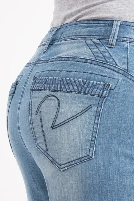 Recover Pants Amira, Relaxed-Fit Jeans in DENIM-BLUE Artikelnummer REC-13324-03-3880-145 Nur für heute