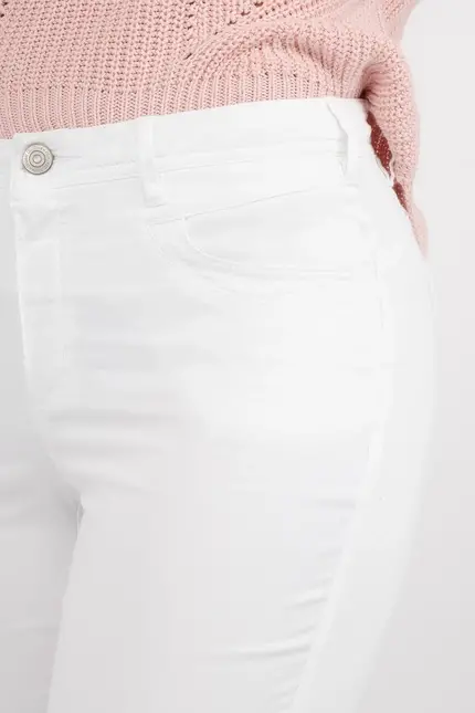 Recover Pants Recover Pants Damen Hose in modischer Färbung in WEIß Artikelnummer REC-13324-01-4040-110 Günstiger Verkauf
