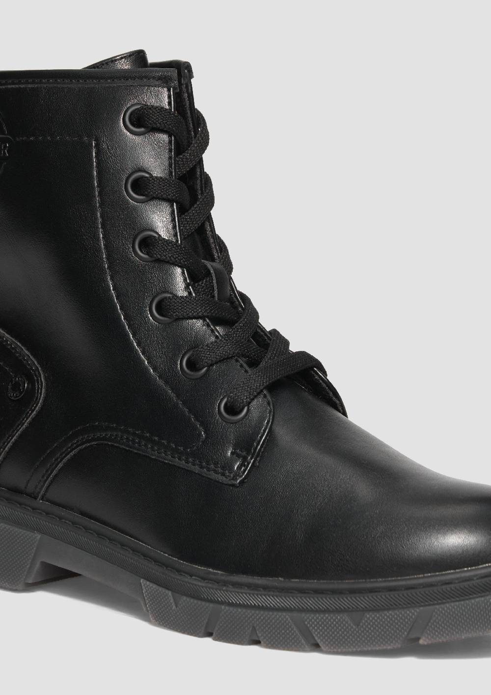 S.Oliver Stiefel mit Schnürung und Reißverschluss Räumungsverkauf