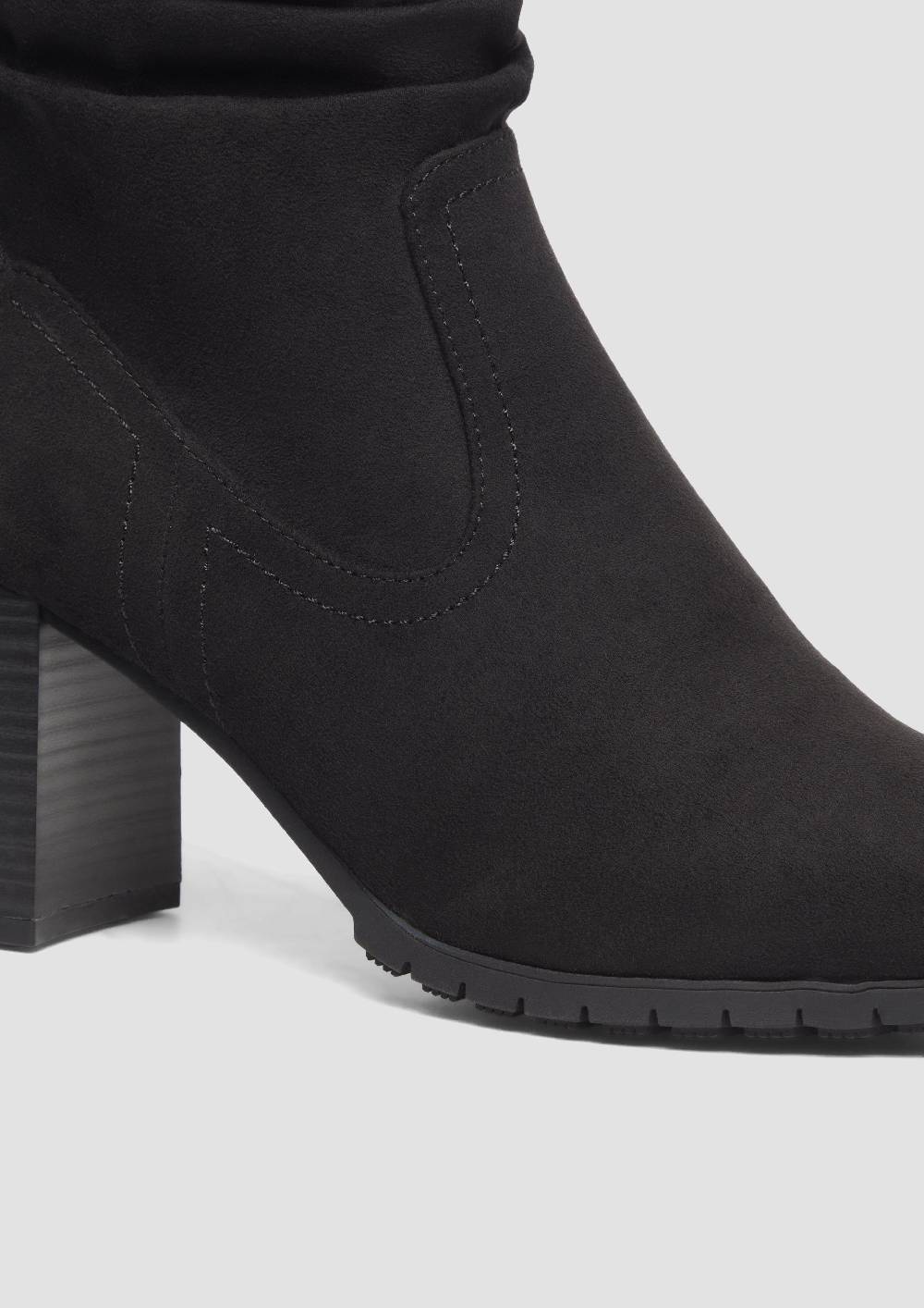 S.Oliver Stiefel mit Blockabsatz Kostenloser Versand international