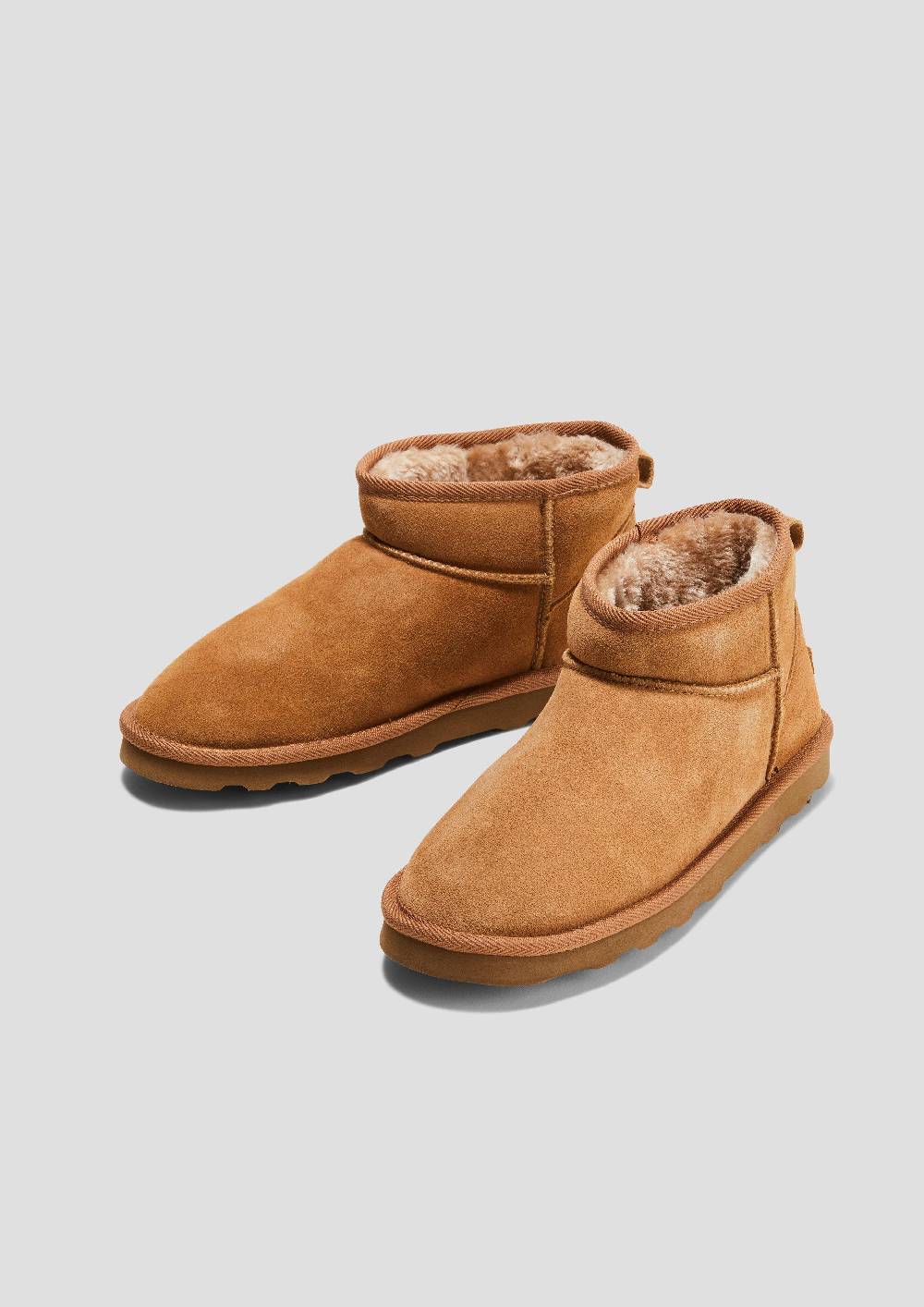 S.Oliver Flache Stiefel aus Leder Outlet